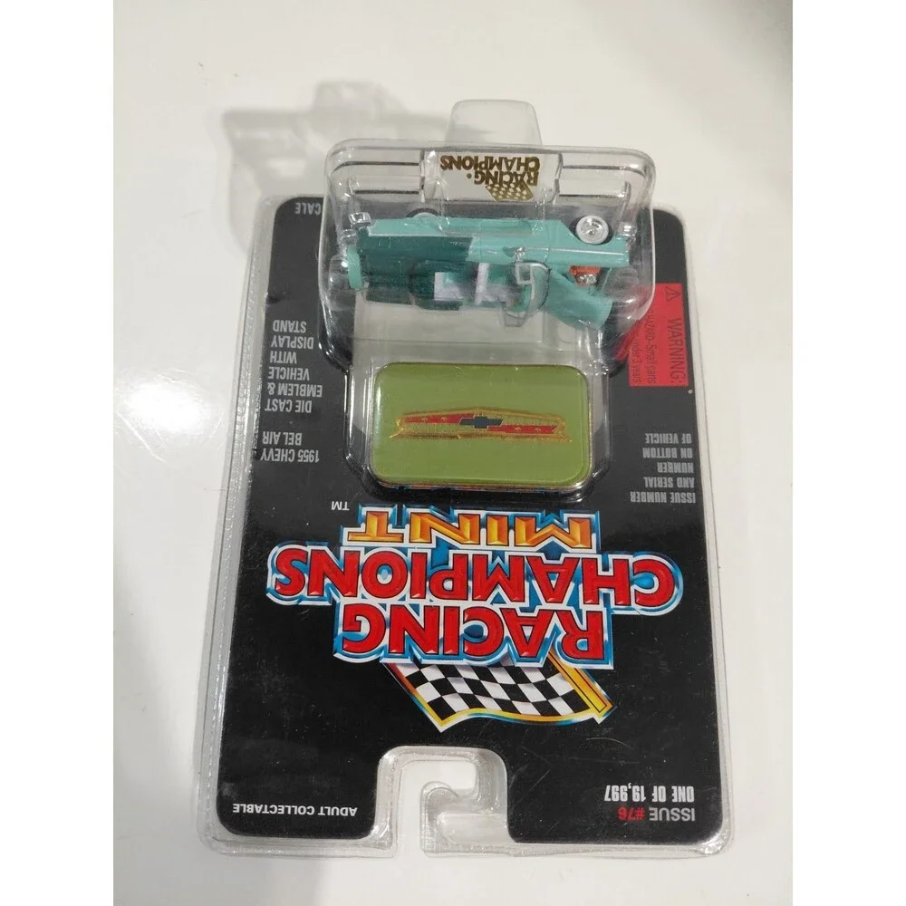 Racing Champions Mint 1:61 Die Cast 1955 Chevrolet Bel Air Convertible Car